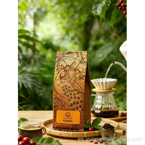 Granos de café con miel y naranja